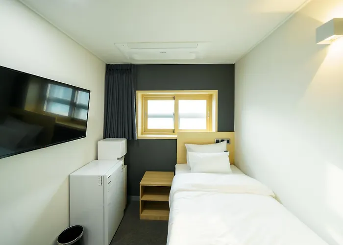 The Hue Myeongdong 4* Seul