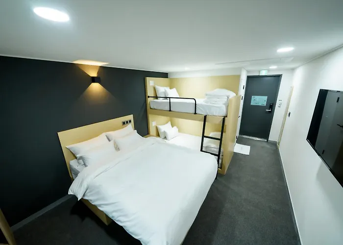 The Hue Myeongdong 4*