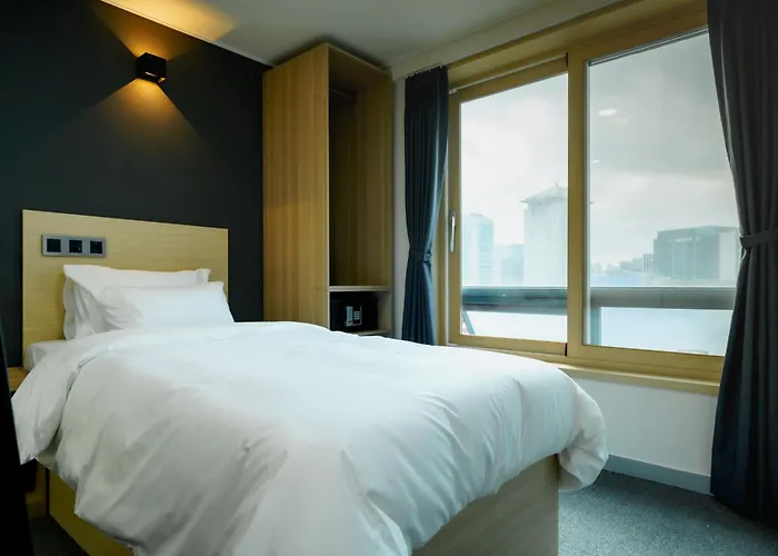 The Hue Myeongdong 4* Seoul