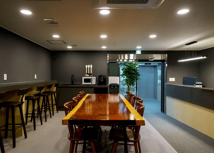 The Hue Myeongdong Guest house 4*